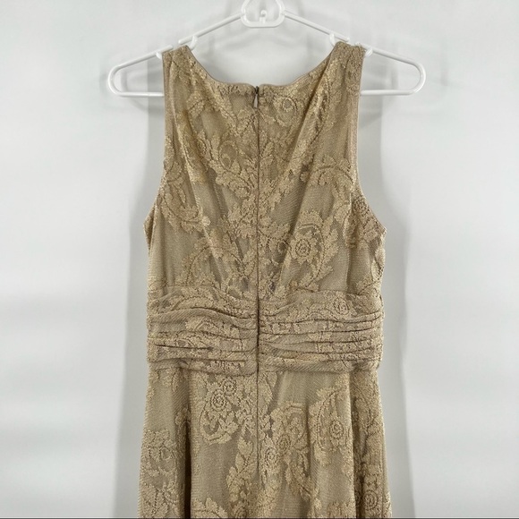 Patra cream lace overlay dress size 10 sleeveless - Picture 5 of 9